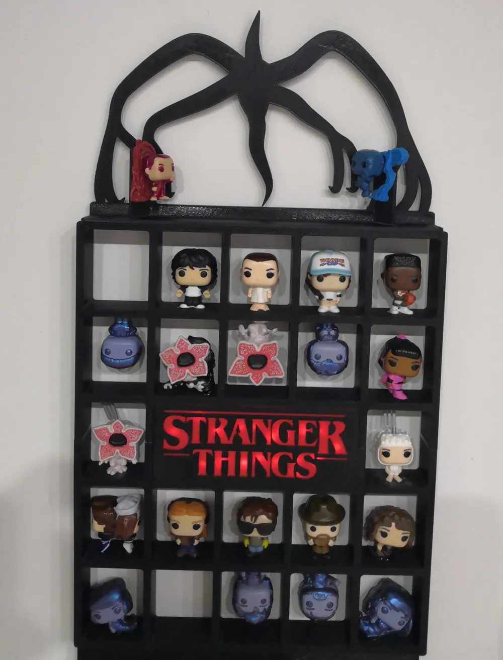 Stranger Things Kinder Joy Stand 24pcs+Mindflayer