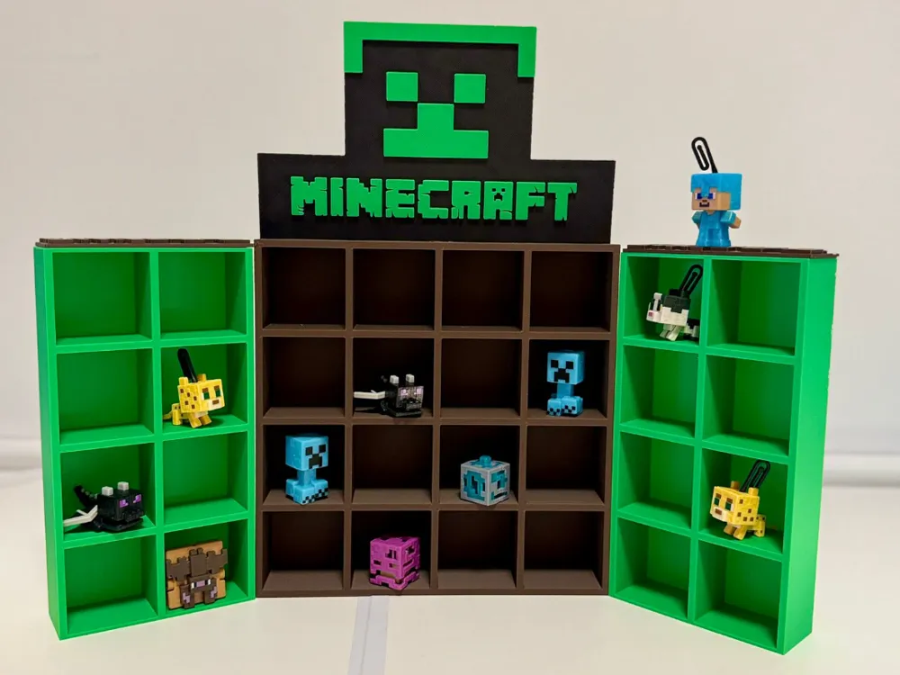 Minecraft Kinder Mega Display Stand – 32 Figure