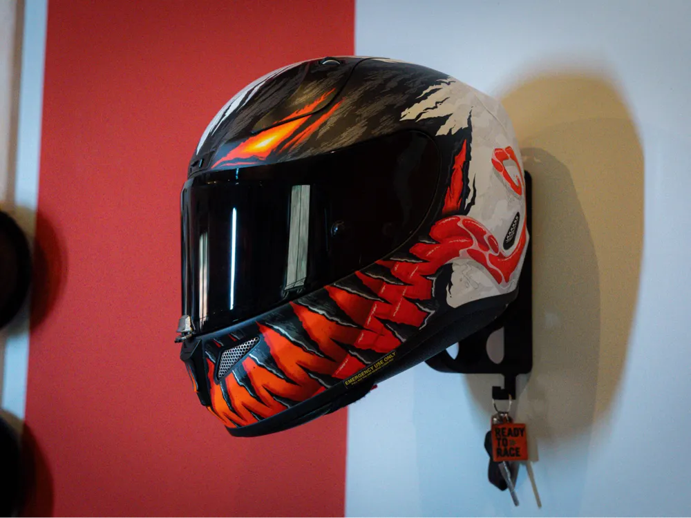 Helmet Holder
